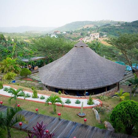 Hillburi Villa Aburi Esterno foto