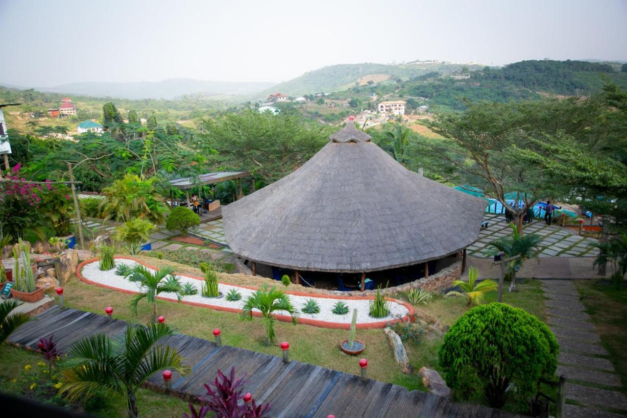 Hillburi Villa Aburi Esterno foto