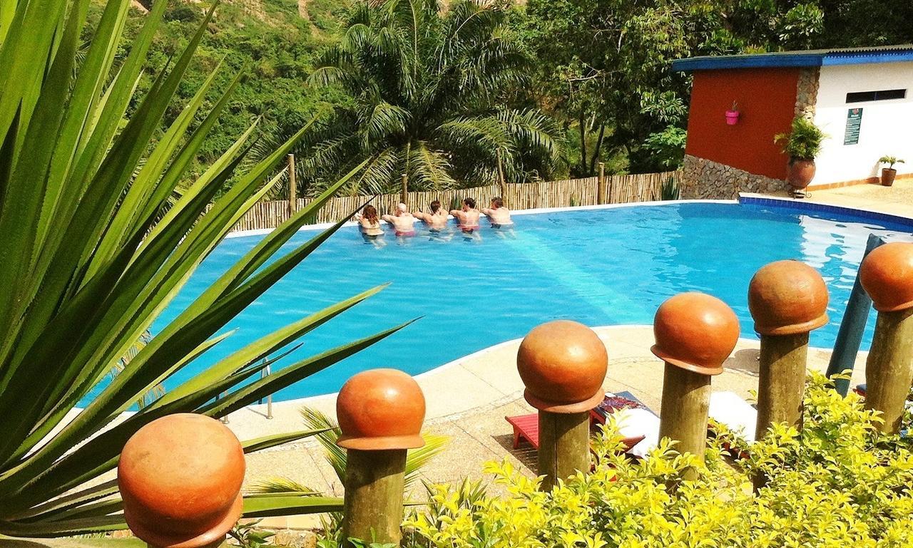 Hillburi Villa Aburi Esterno foto